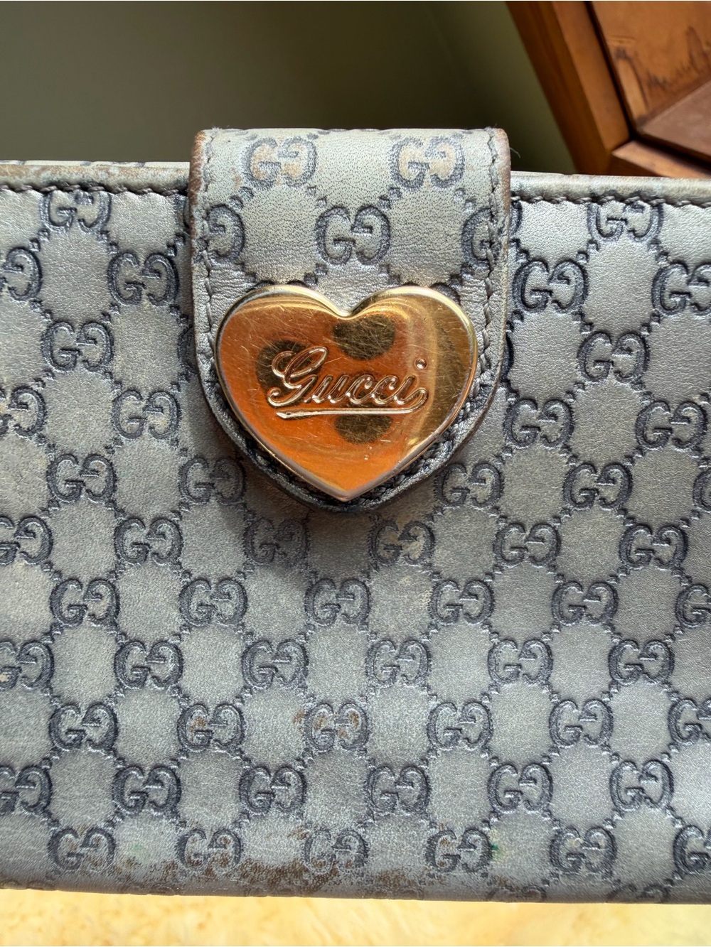 Gucci Grey Monogram Stamped Leather Fold Wallet w/ Gold Heart Emblem Zip Coin ❤️